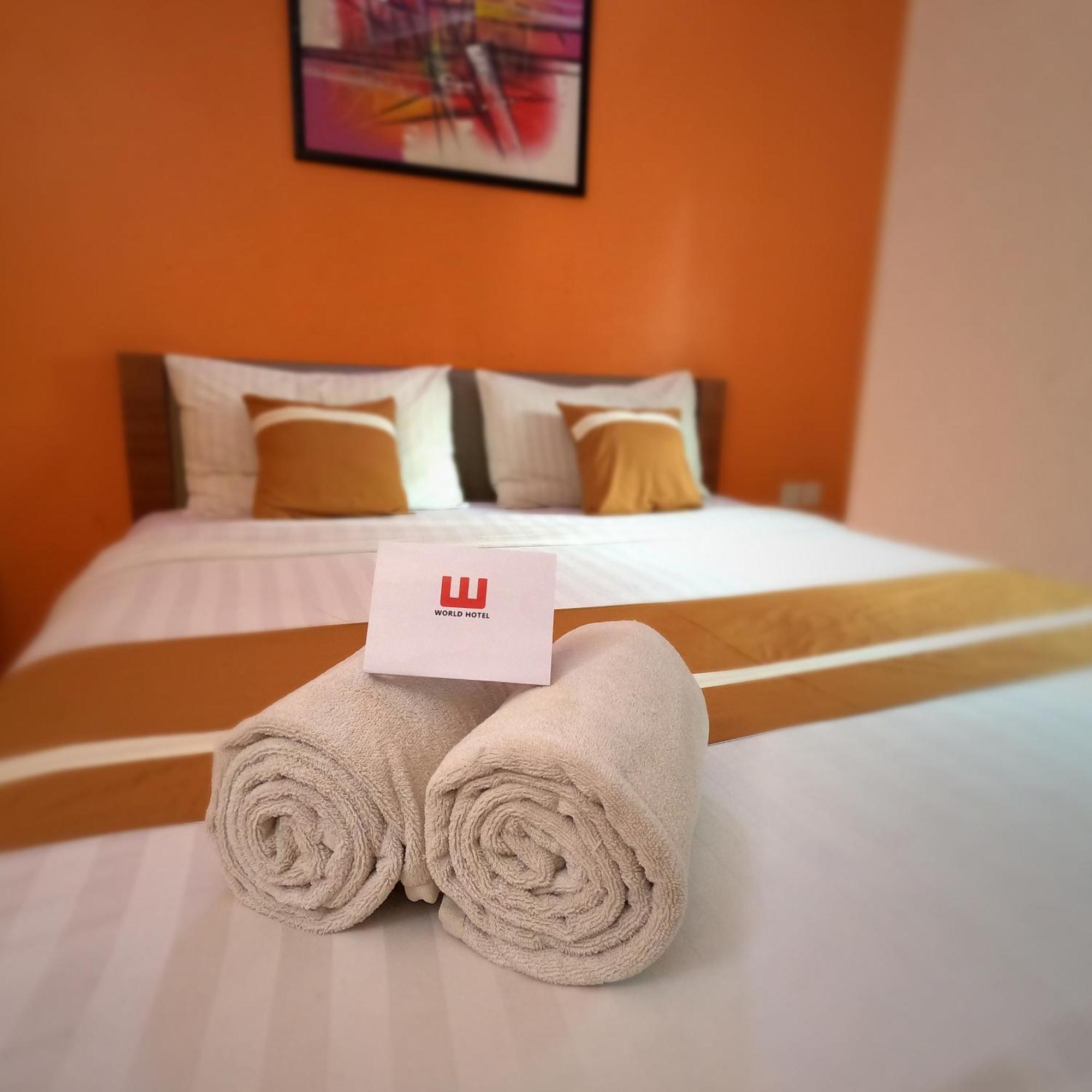 World Hotel Jakarta - Bandengan Exterior foto