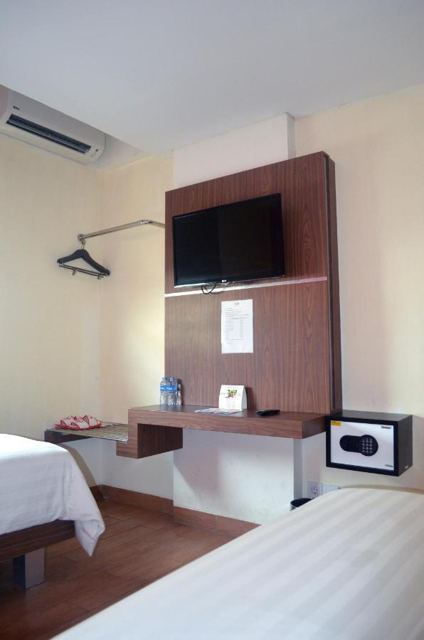 World Hotel Jakarta - Bandengan Exterior foto